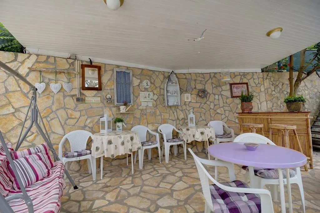 Apartment Room Milka Croatia